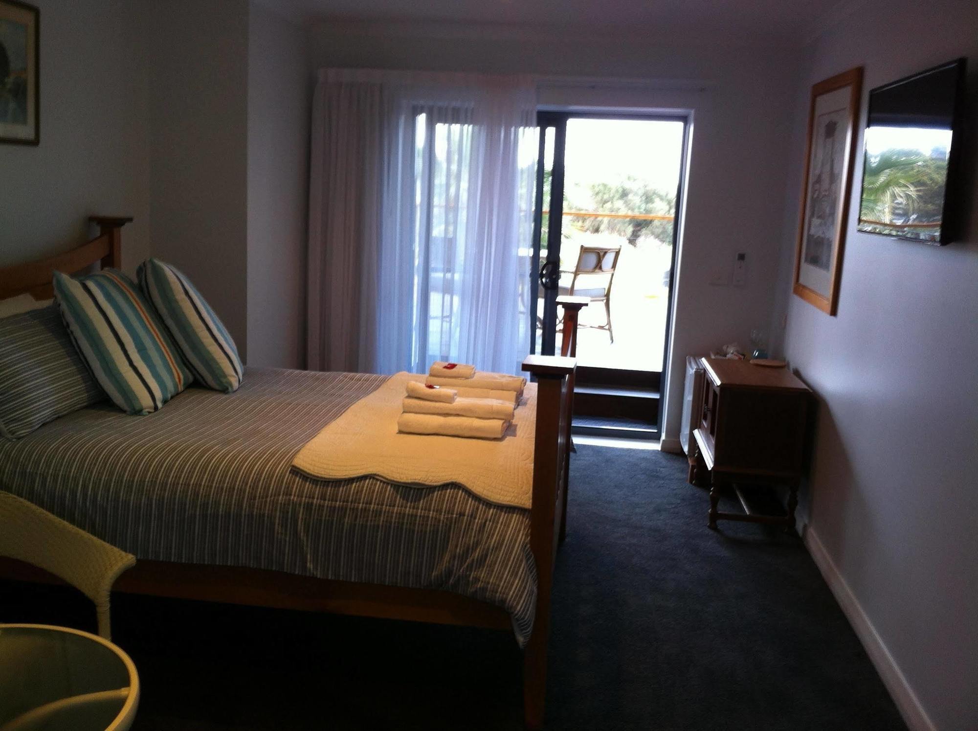 Corinella On The Esplanade Bed & Breakfast 외부 사진
