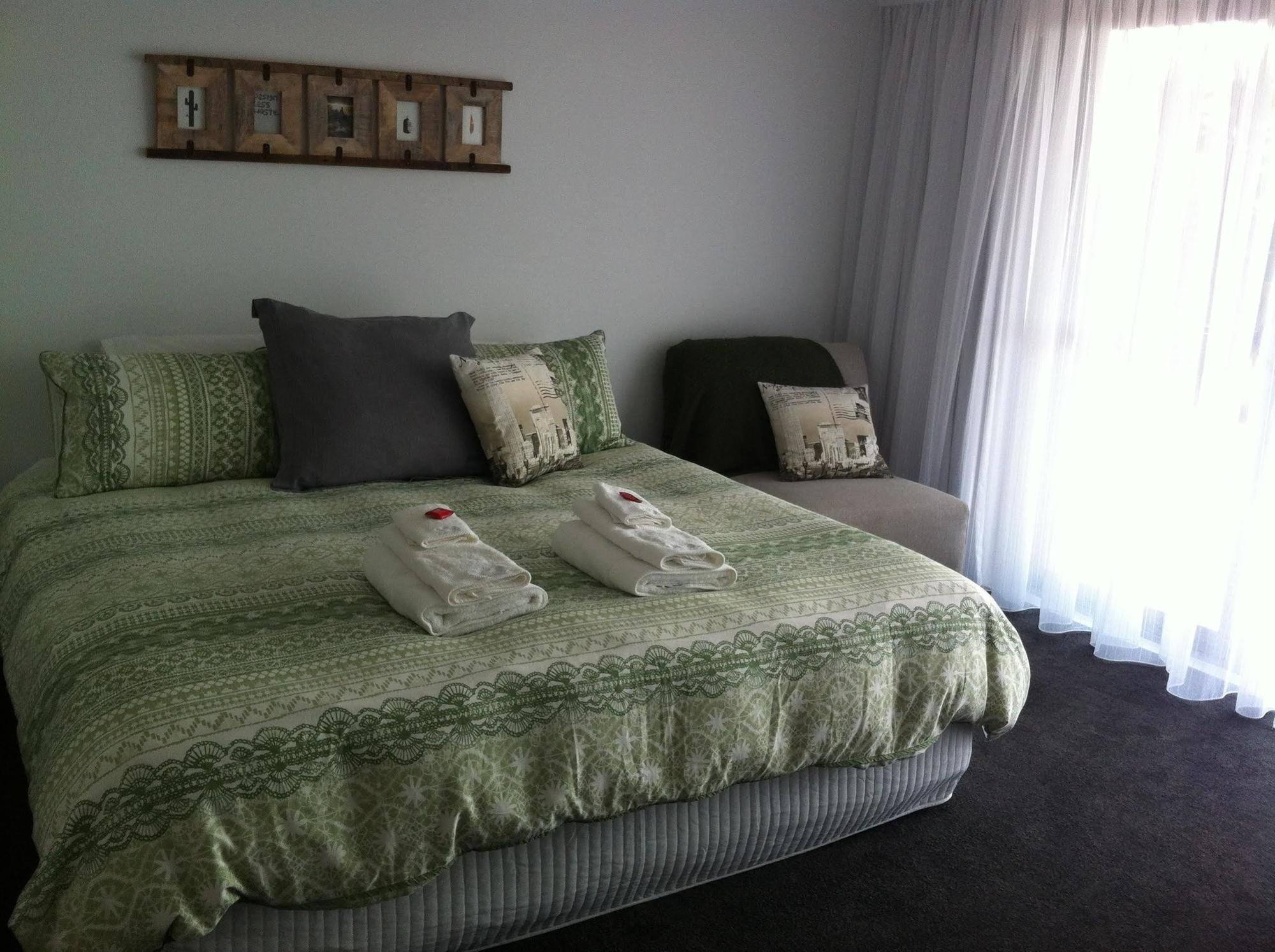 Corinella On The Esplanade Bed & Breakfast 외부 사진