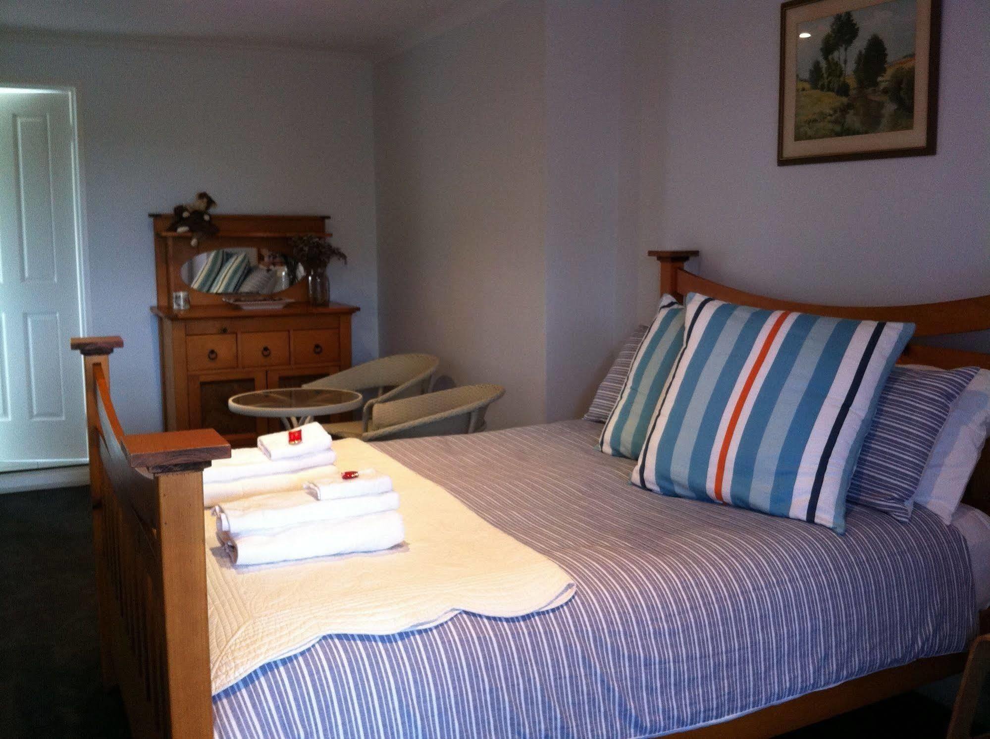 Corinella On The Esplanade Bed & Breakfast 외부 사진